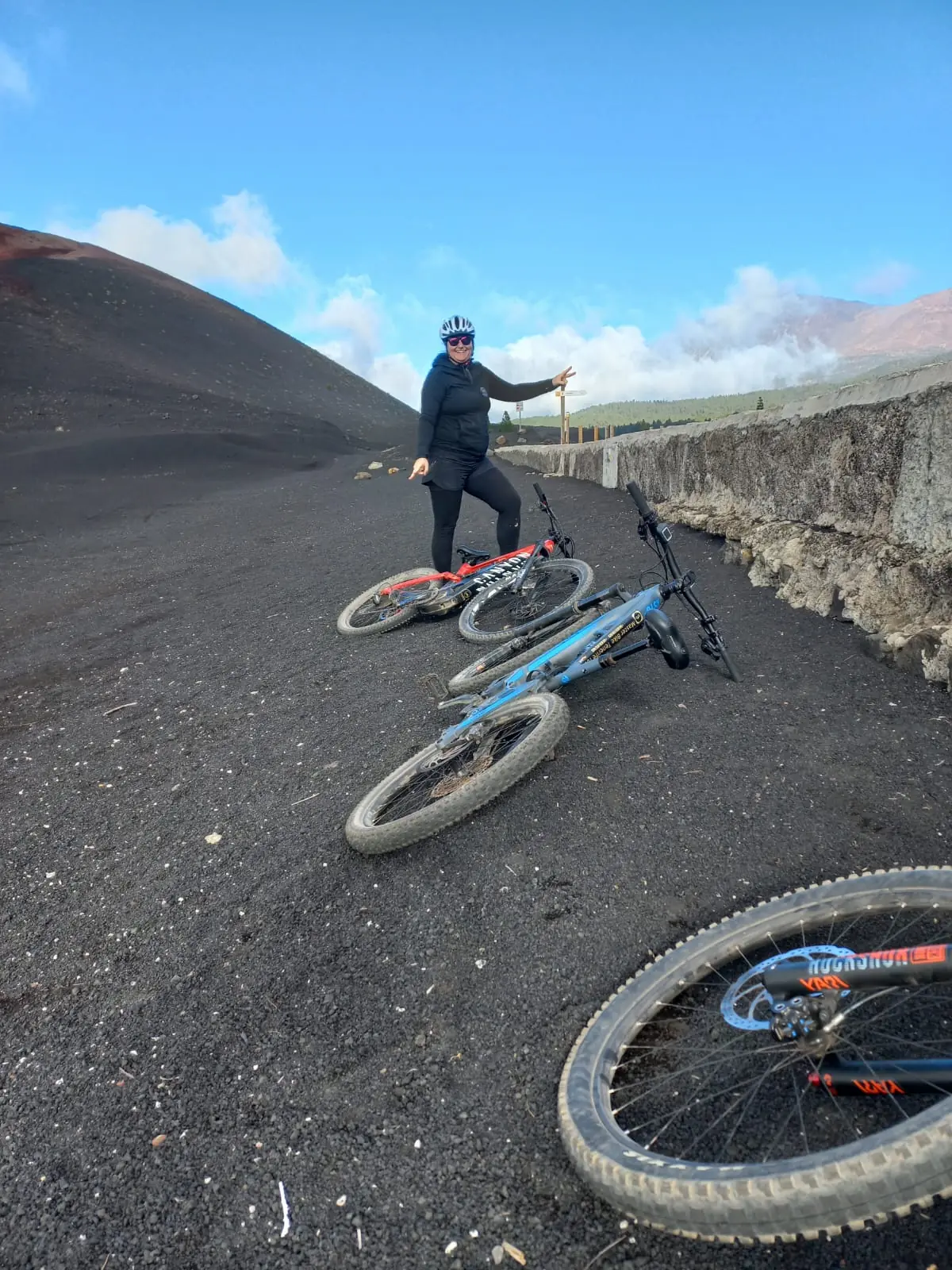 Entre la Arena Negra y el Cielo de Tenerife